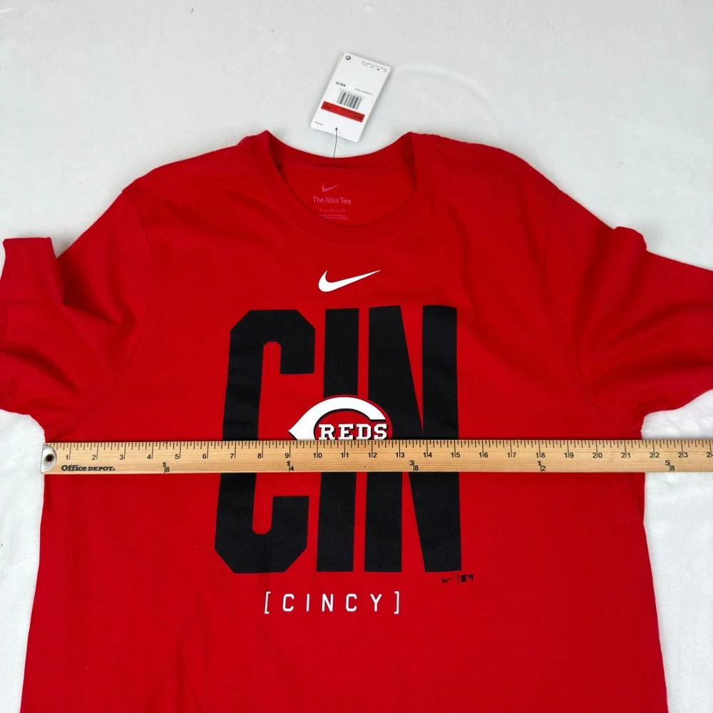 The Nike Tee Mens Cincinnati Reds MLB Graphic T-Shirt Red Cincy Large New $35